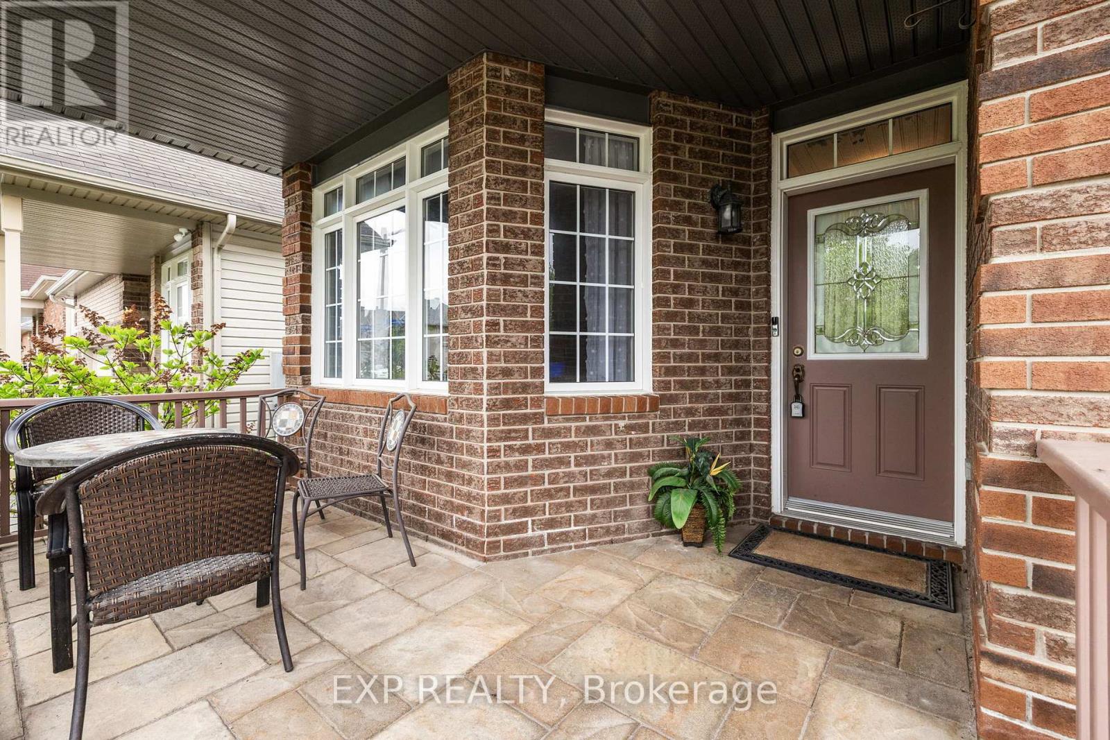 Property at 336 WISTERIA CRESCENT image 5