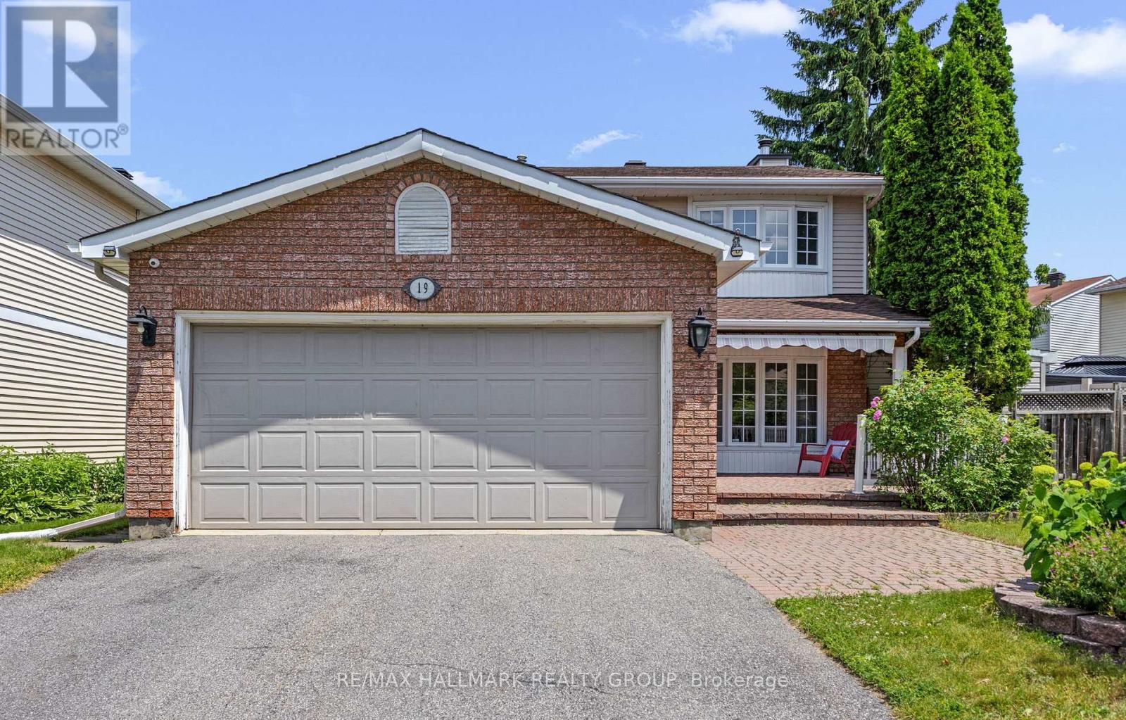 Property at 19 NOTMAN WAY image 1