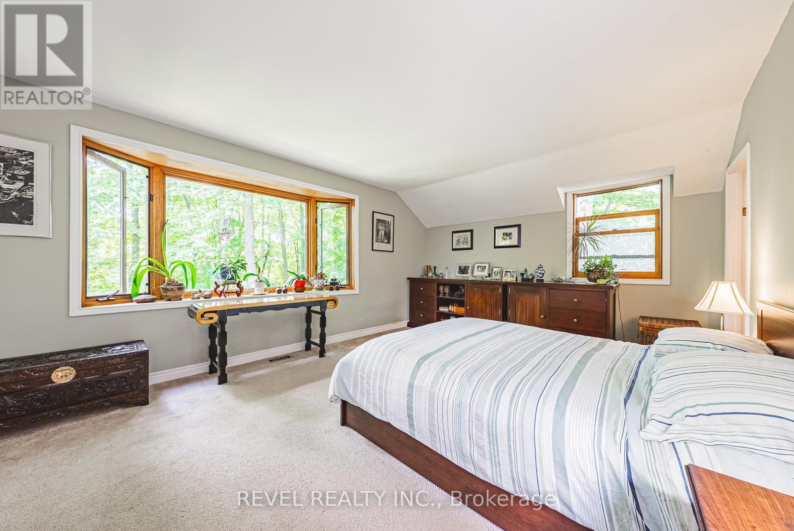 2156 Lower Base Line, Oakville, Ontario  L6M 4G1 - Photo 28 - W12244034