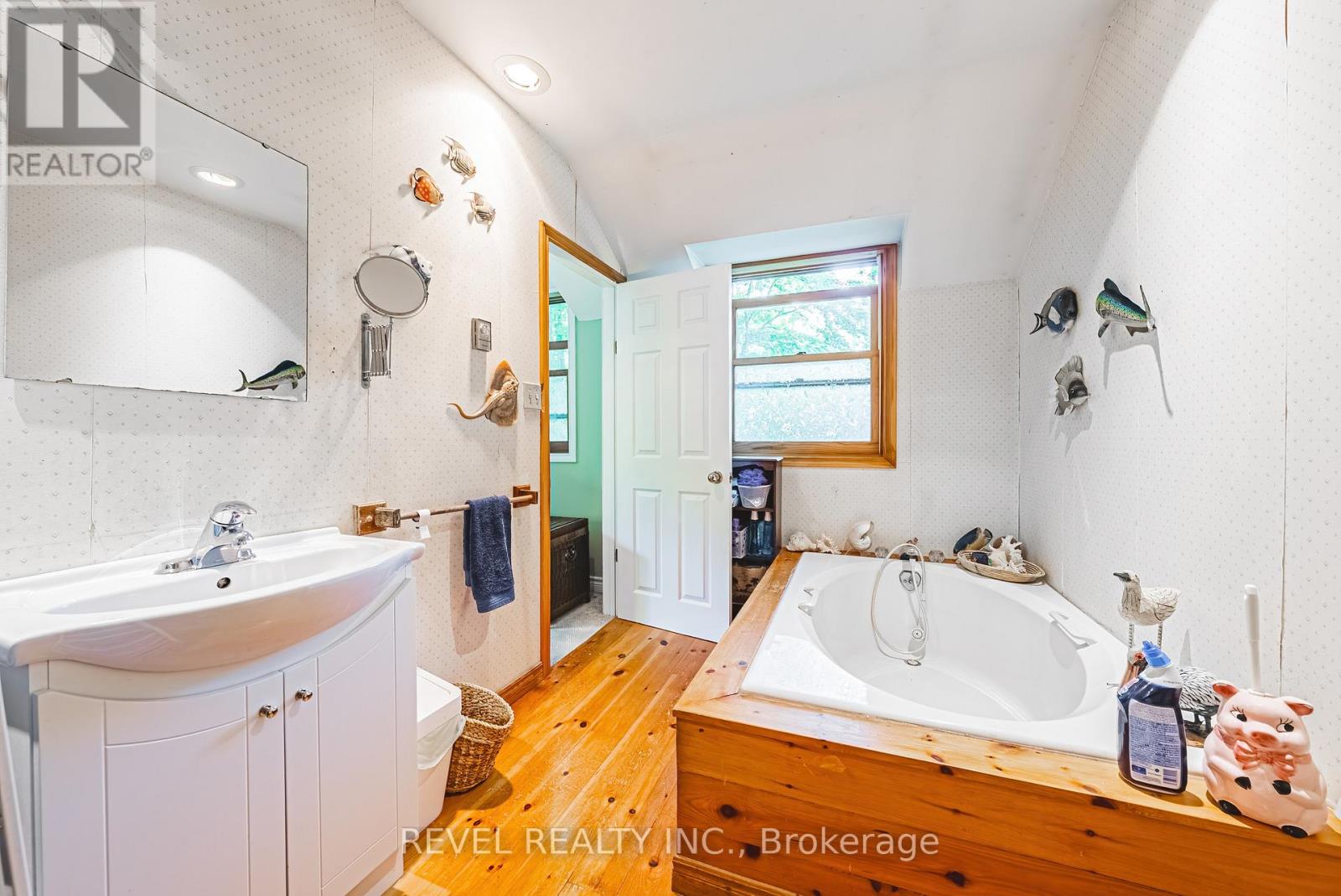 2156 Lower Base Line, Oakville, Ontario  L6M 4G1 - Photo 32 - W12244034