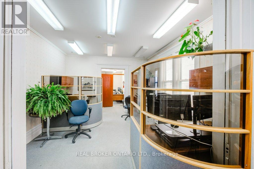 119 Water Street S, St. Marys, Ontario  N4X 1C9 - Photo 8 - X12243996