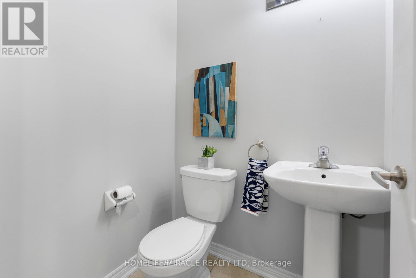 54 Truax Street, Kawartha Lakes, Ontario  K9V 0E3 - Photo 28 - X12244074