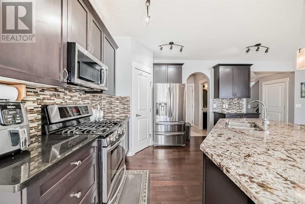 Property at 133 rainbow falls Boulevard image 2