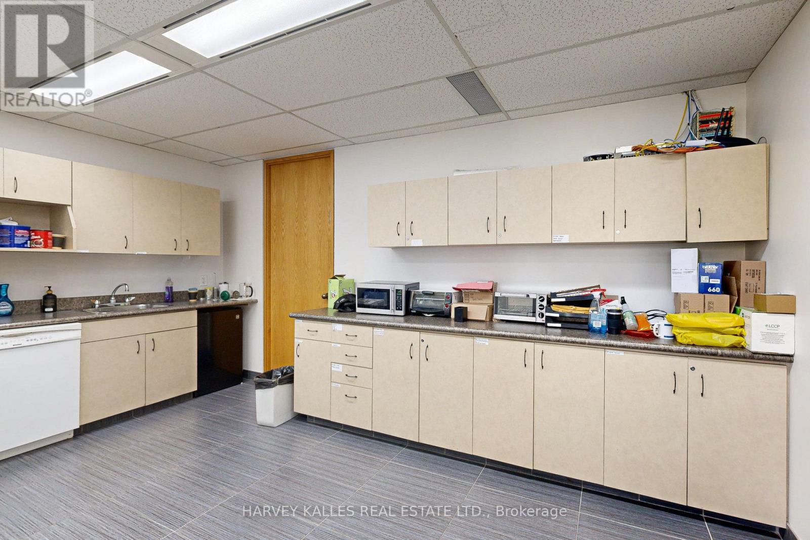 302 - 45 Sheppard Avenue E, Toronto, Ontario  M2N 5N1 - Photo 7 - C12244219