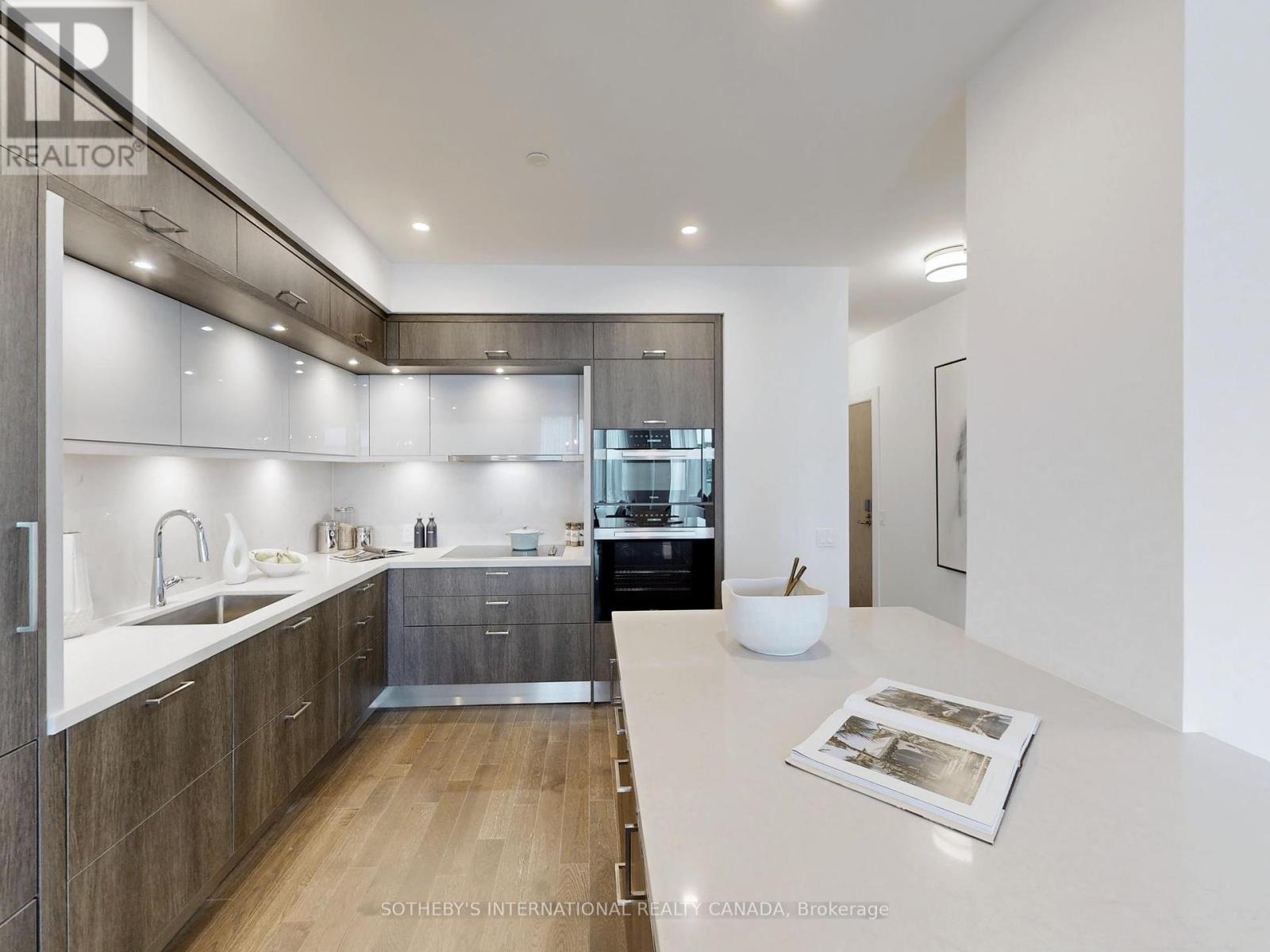 518 - 30 Inn On The Park Drive, Toronto, Ontario  M3C 0P7 - Photo 12 - C12244249