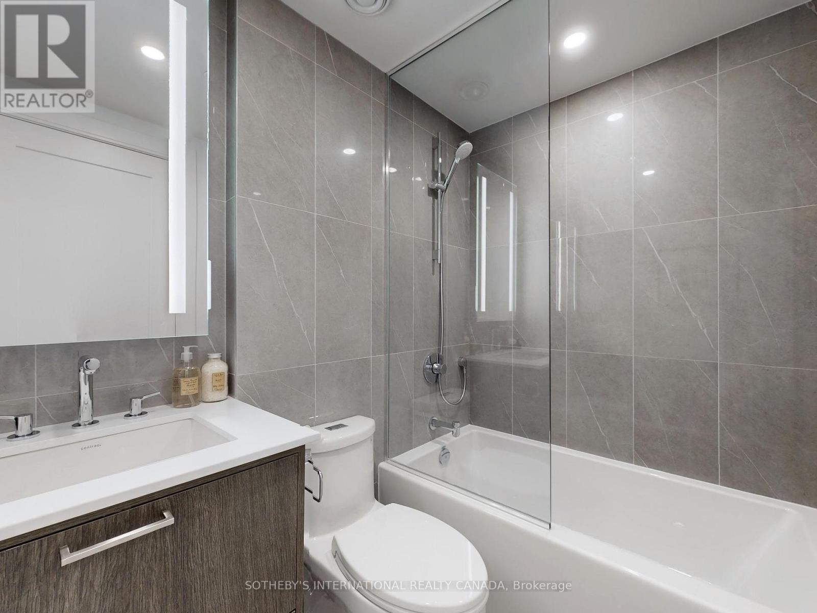 518 - 30 Inn On The Park Drive, Toronto, Ontario  M3C 0P7 - Photo 27 - C12244249