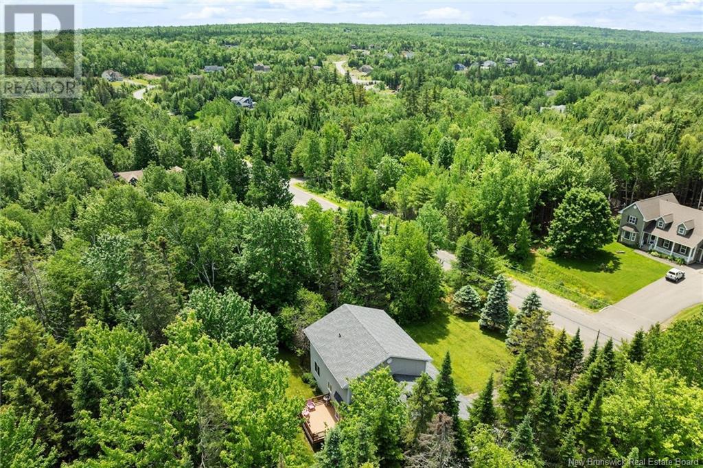 Property at 41 Tucana Drive image 4