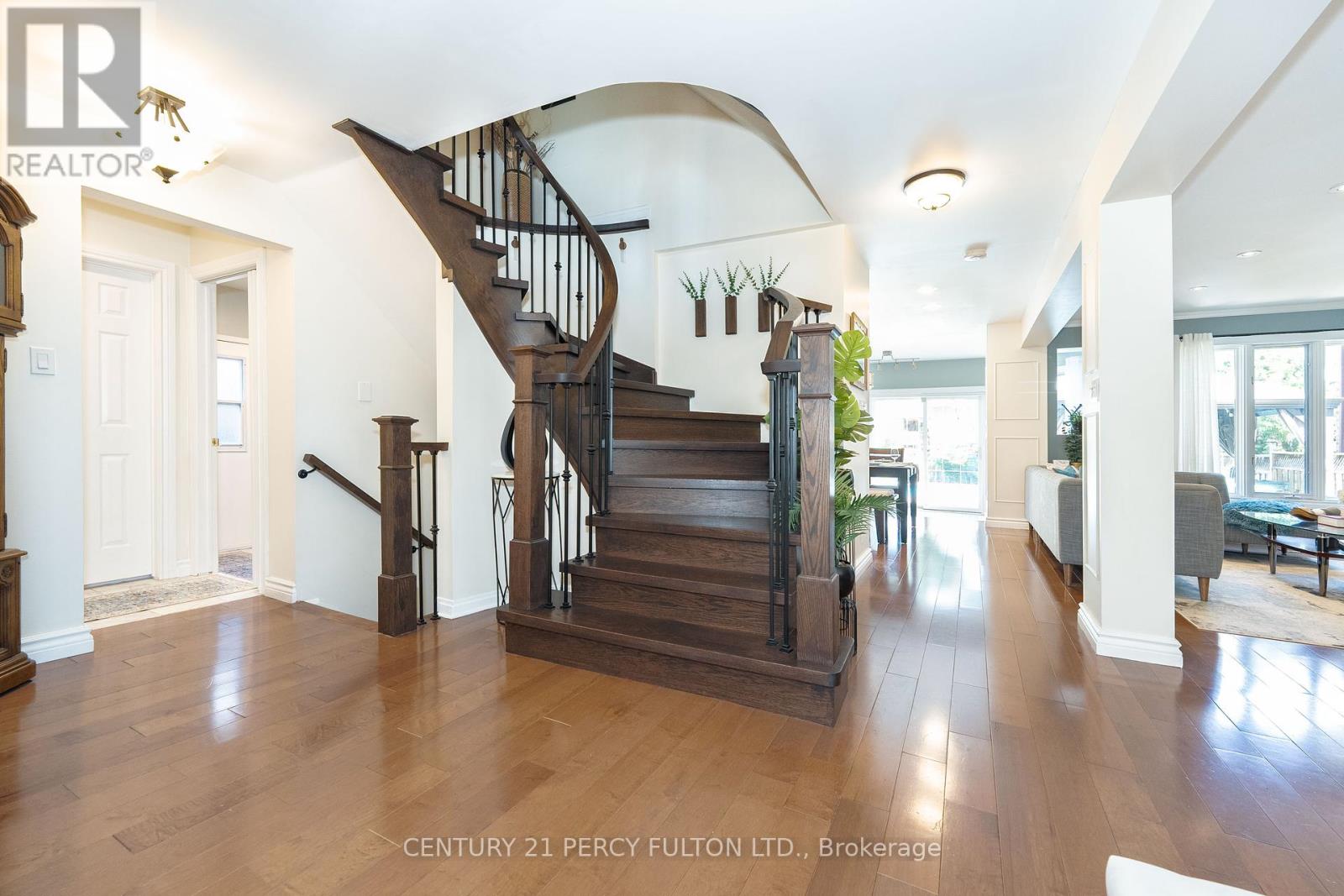 Property at 1032 RAMBLEBERRY AVENUE image 3
