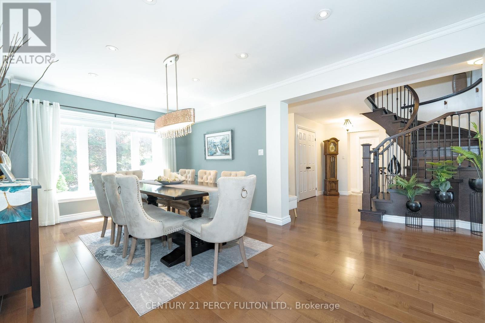 Property at 1032 RAMBLEBERRY AVENUE image 4