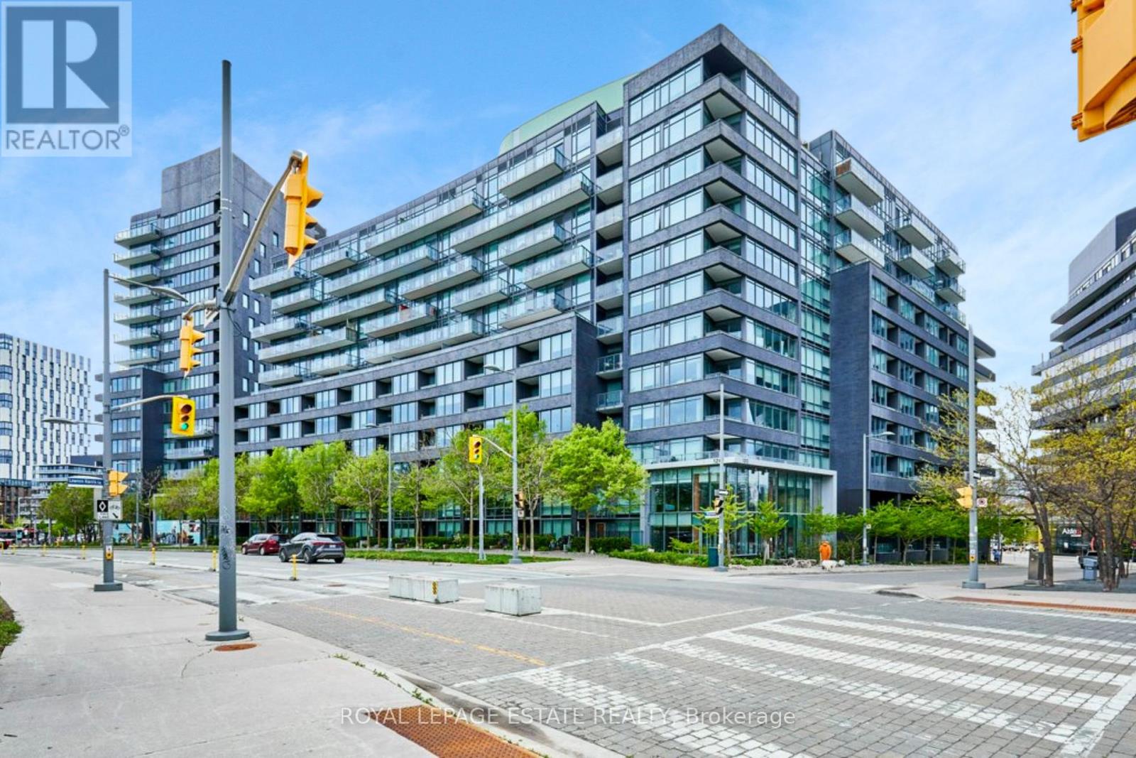 Property at N419 - 120 BAYVIEW AVENUE image 1