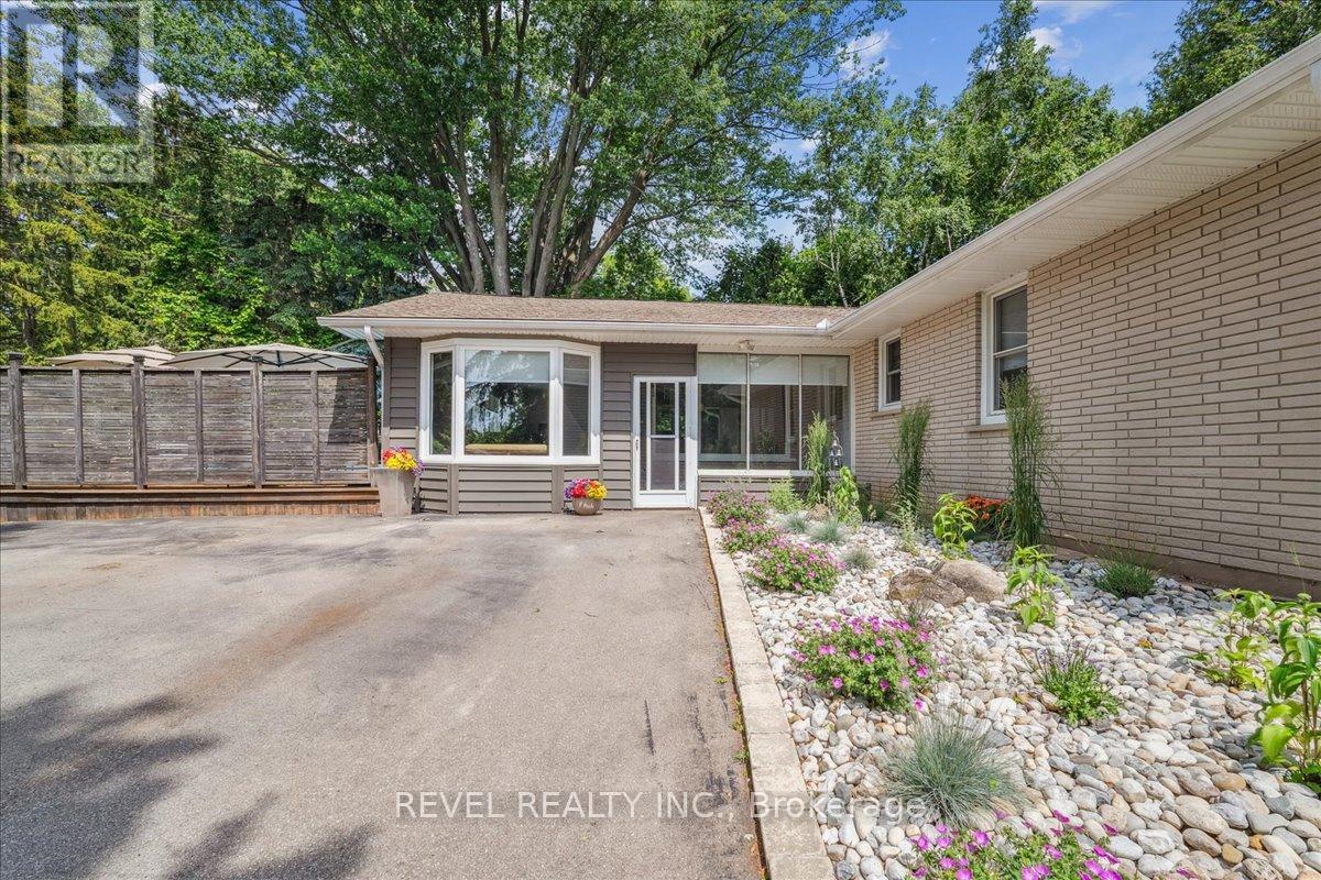 Property at 15 IRESON ROAD image 5