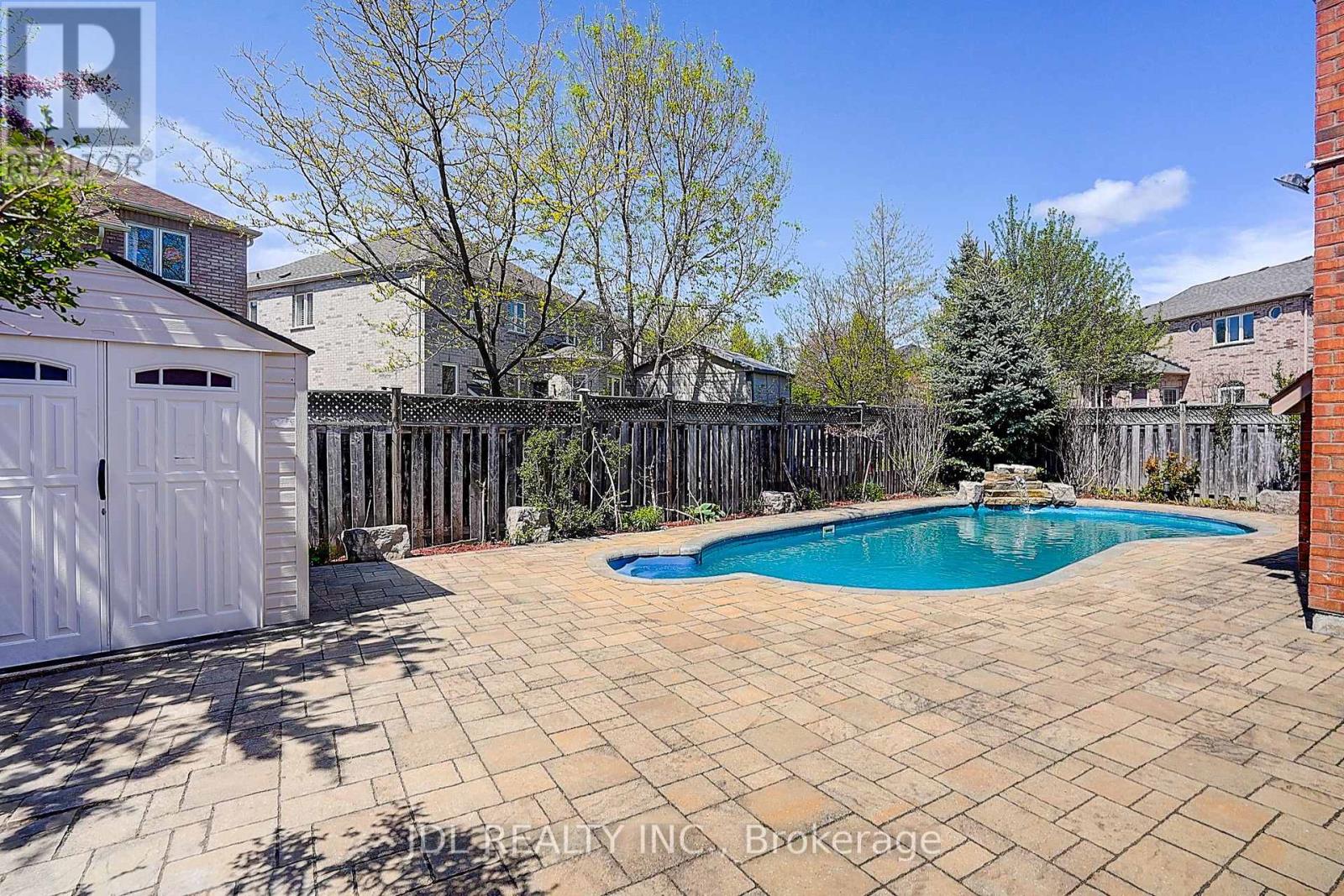 Property at 28 EMERY HILL BOULEVARD image 4