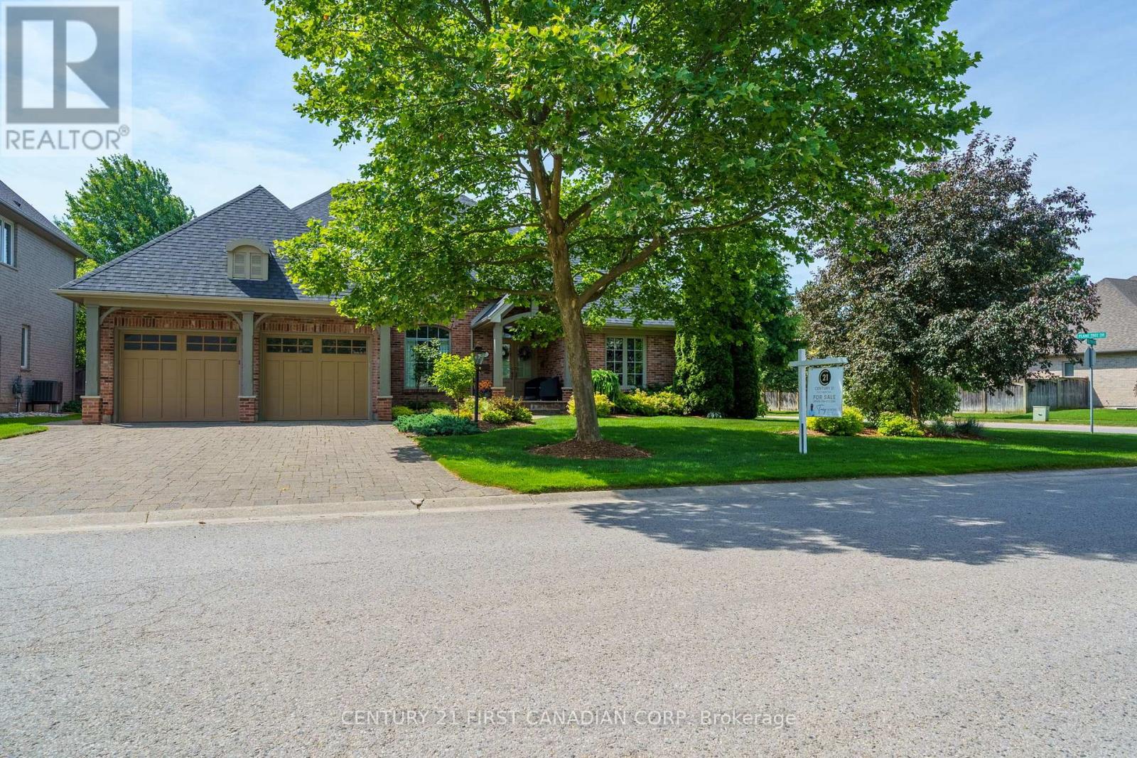 Property at 2091 VALLEYRUN BOULEVARD image 1