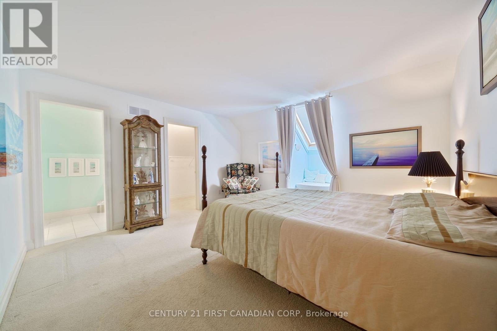 2091 Valleyrun Boulevard, London North, Ontario  N6G 5M7 - Photo 30 - X12244291