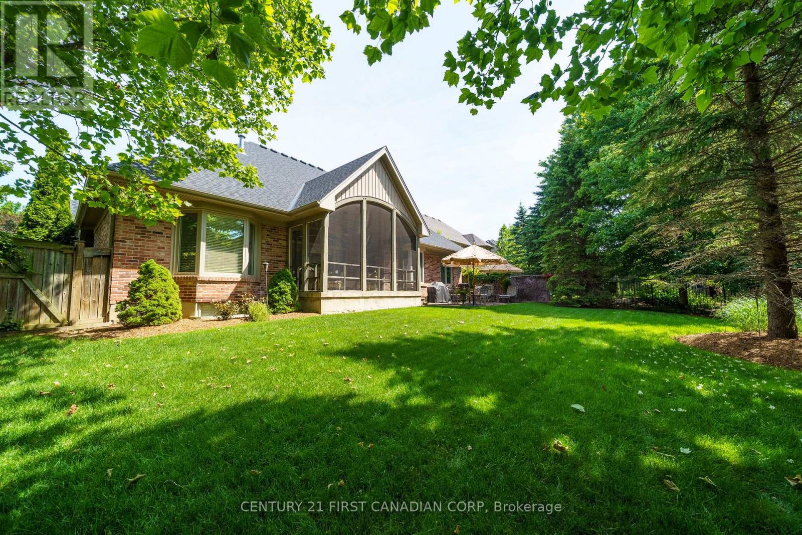 2091 Valleyrun Boulevard, London North, Ontario  N6G 5M7 - Photo 46 - X12244291