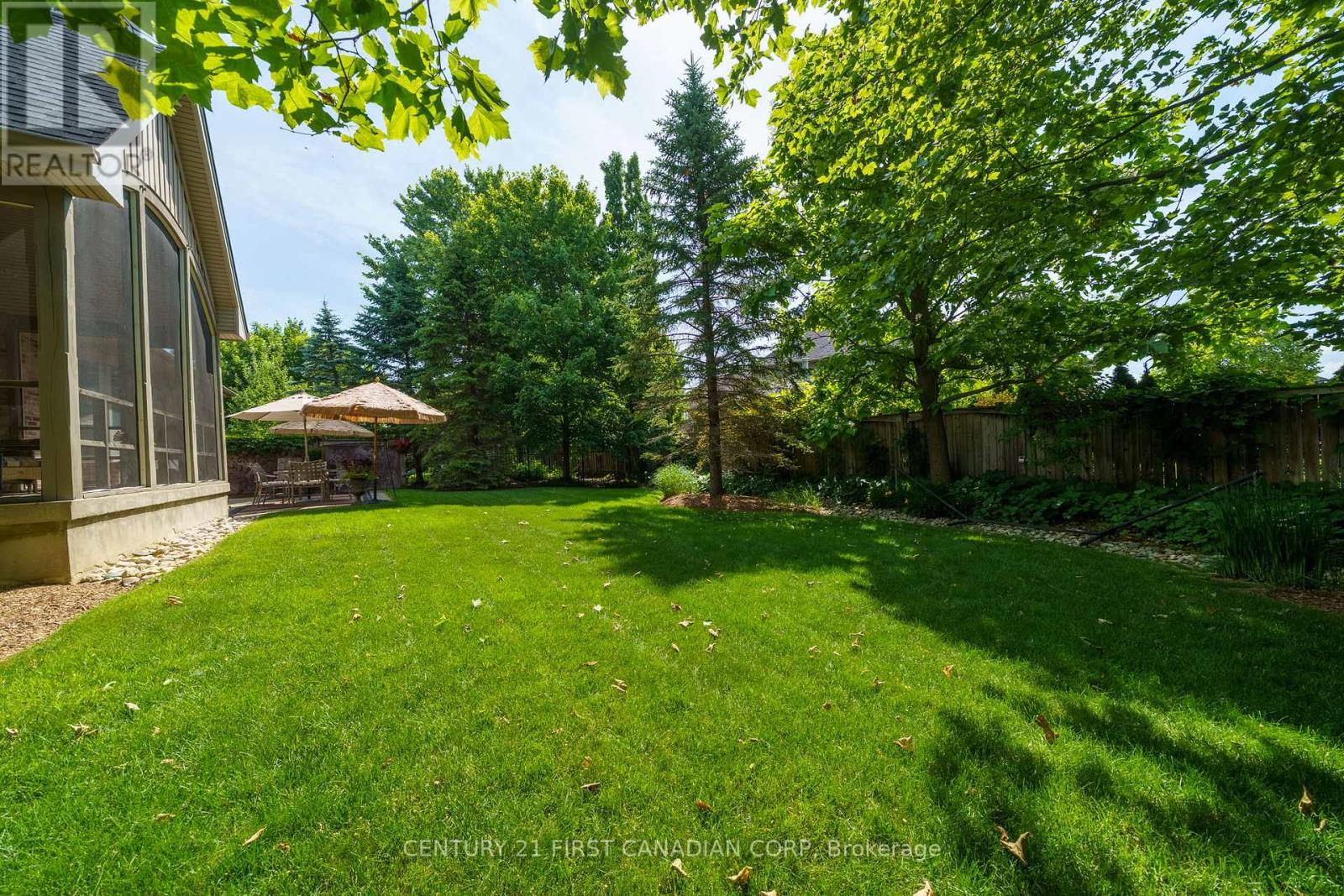 2091 Valleyrun Boulevard, London North, Ontario  N6G 5M7 - Photo 47 - X12244291