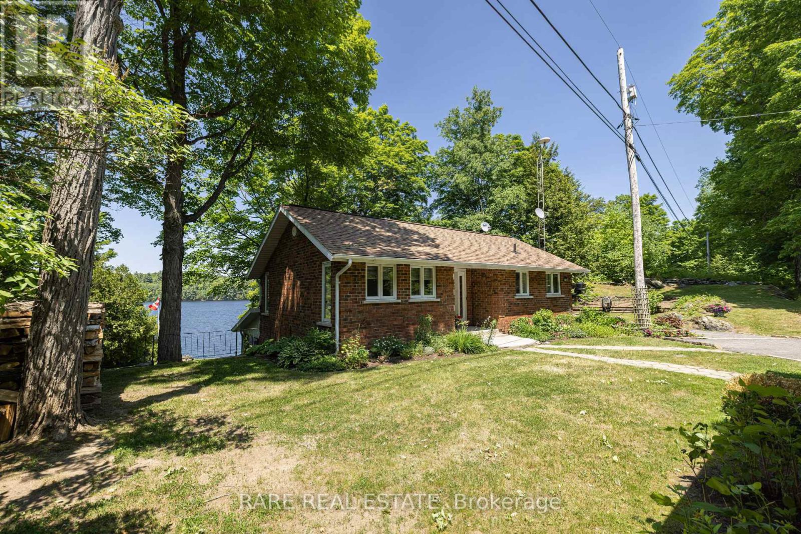 1047 Country Lane, Frontenac, Ontario  K0H 2P2 - Photo 14 - X12098332