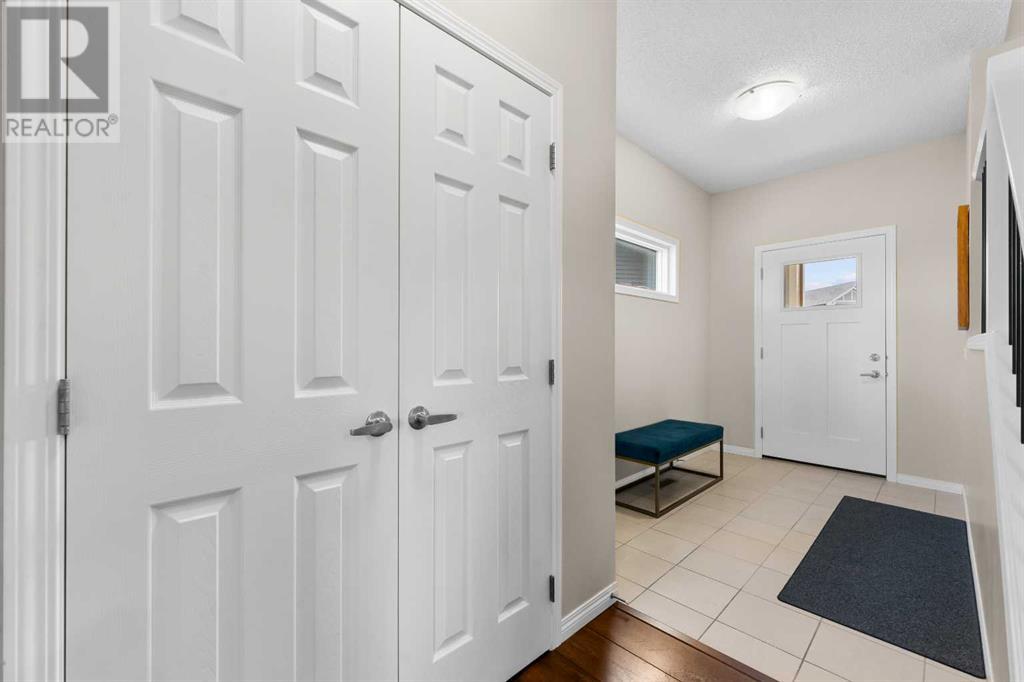 Property at 20 Mist Mountain Bay image 3