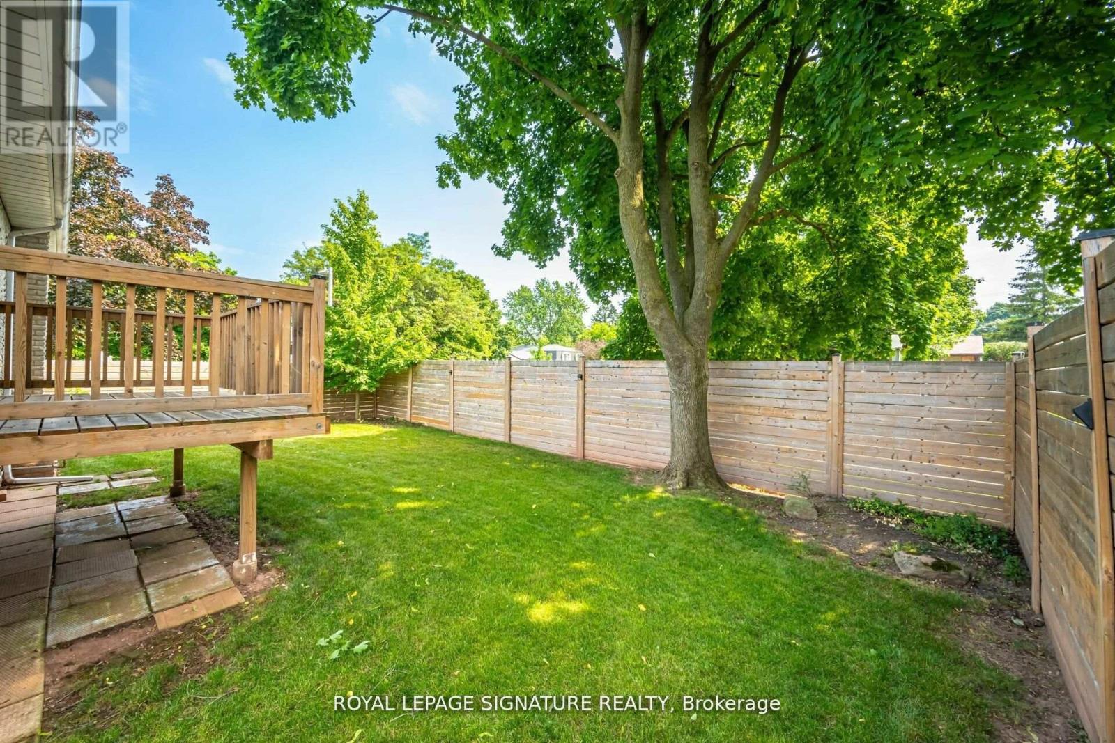 2497 Wyatt Street, Oakville, Ontario  L6L 2M7 - Photo 33 - W12244141
