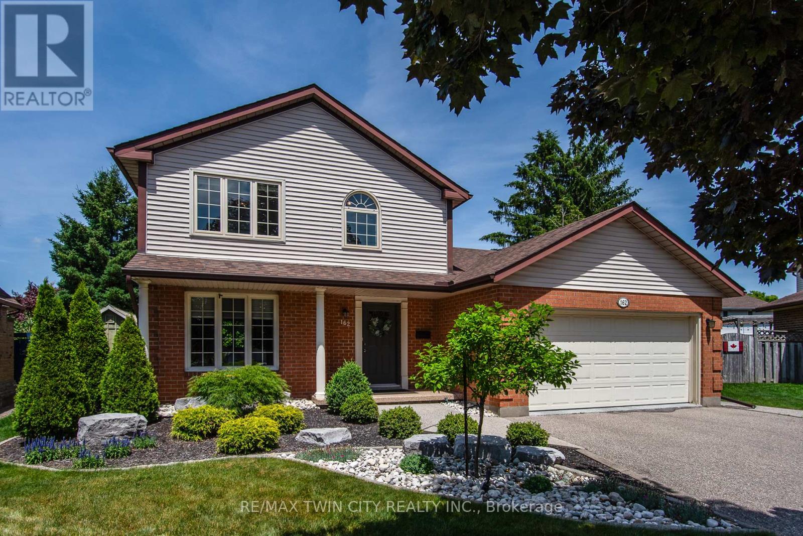 Property at 162 AMBLESIDE COURT image 1