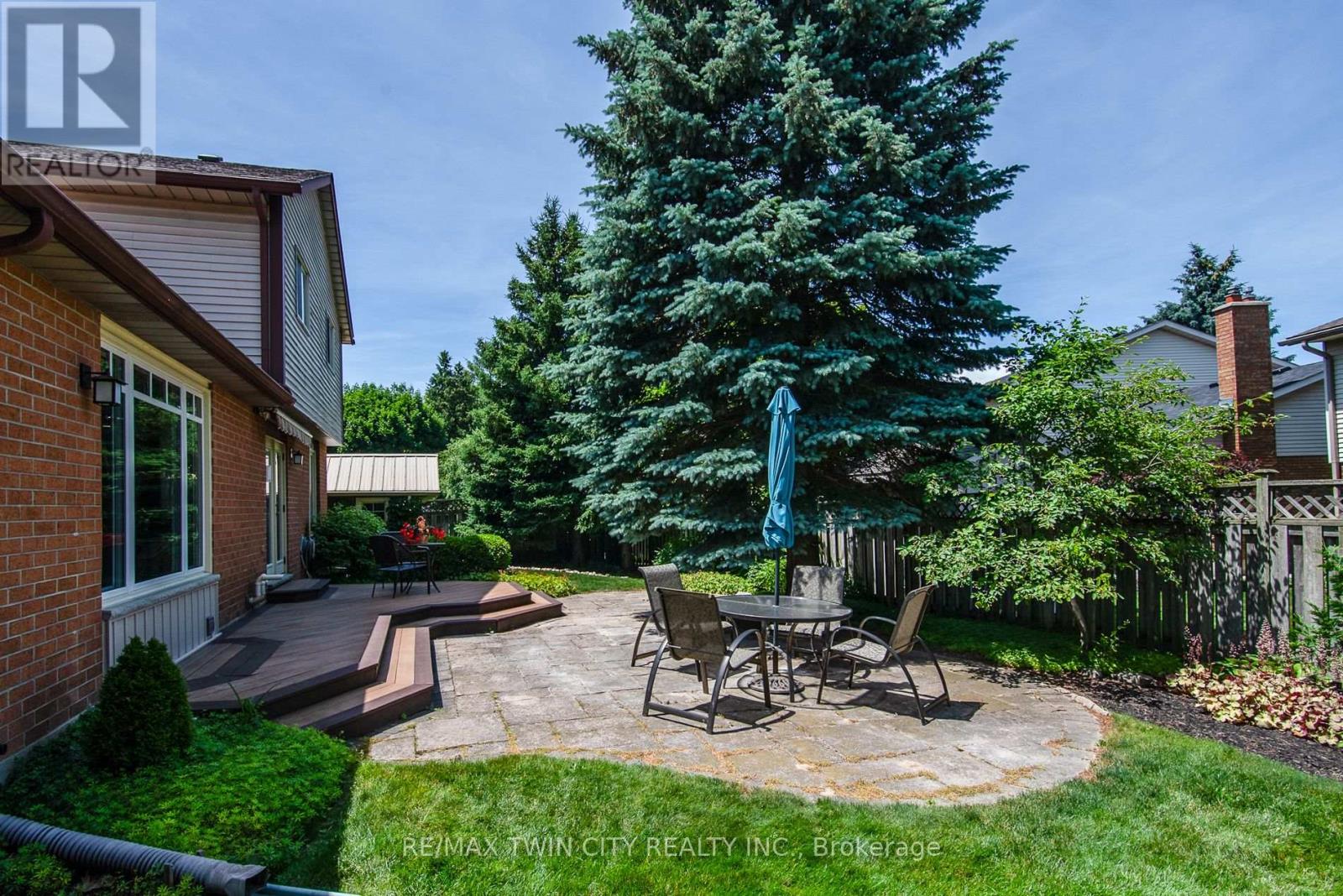 Property at 162 AMBLESIDE COURT image 3