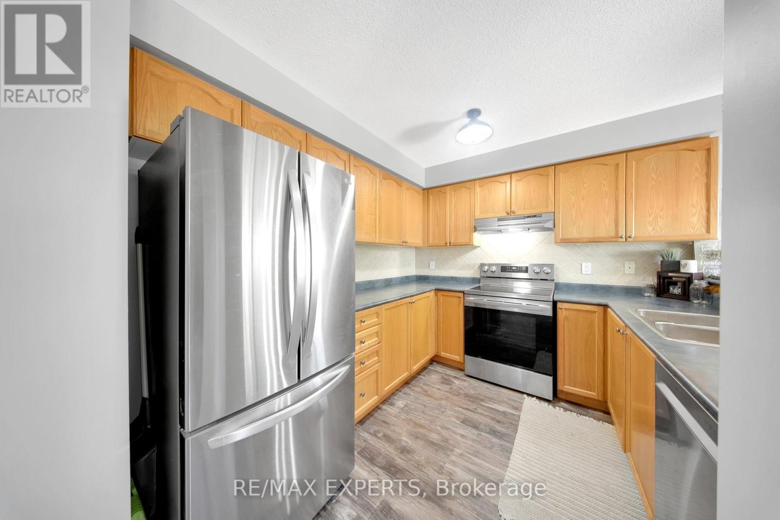 150 Marion Street, Shelburne, Ontario  L9V 3C1 - Photo 10 - X12244231