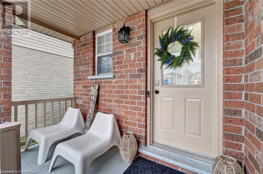 Property at 19 SOFRON Drive image 3