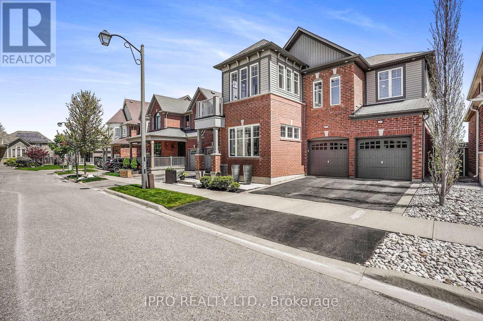 Property at 383 WETTLAUFER TERRACE image 3