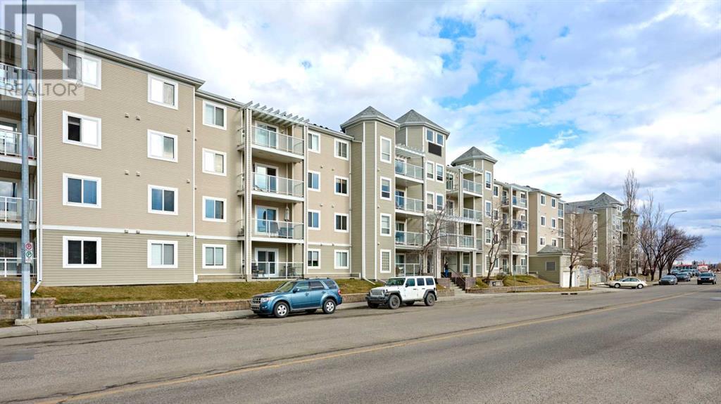 Property at 201, 270 Shawville Way SE image 5