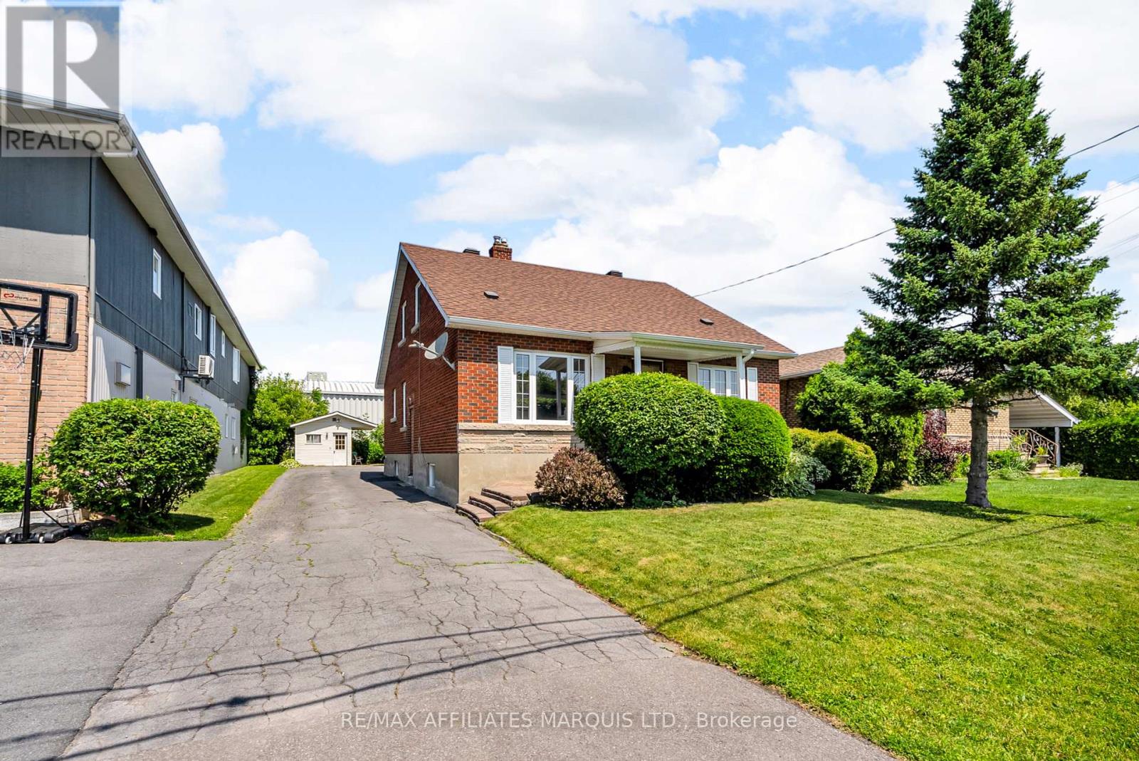 Property at 15-15A CHRISTY STREET image 2