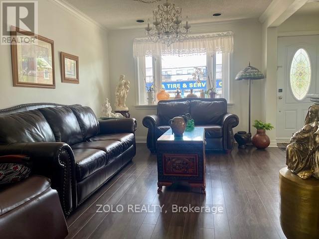 Property at 10 RANEE AVENUE image 4