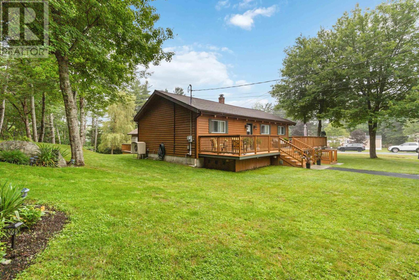 38 School Street, Sandy Point, Sandy Point, Nova Scotia  B0T 1W0 - Photo 4 - 202417230