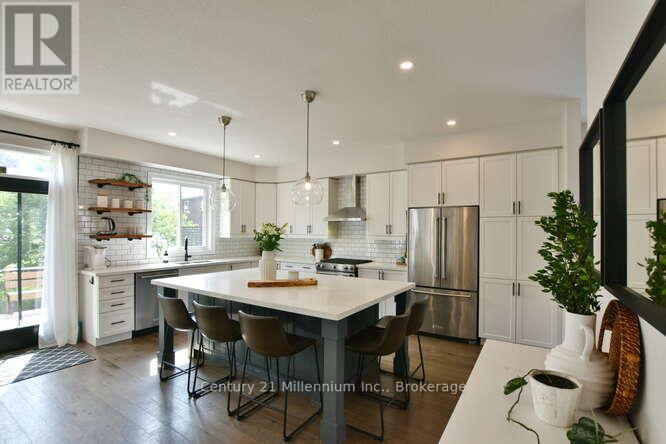 3 Gilpin Crescent, Collingwood, Ontario  L9Y 0Z2 - Photo 8 - S12228816