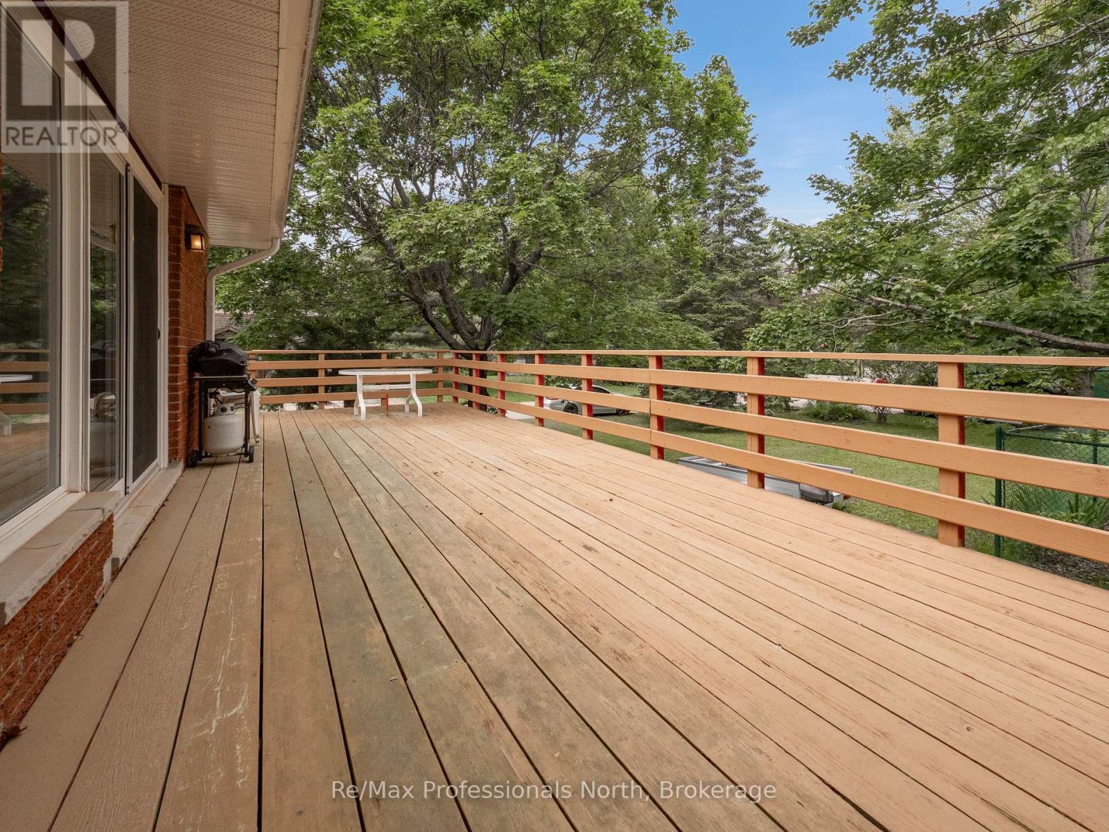 600 David Street, Gravenhurst, Ontario  P1P 1M2 - Photo 28 - X12239979
