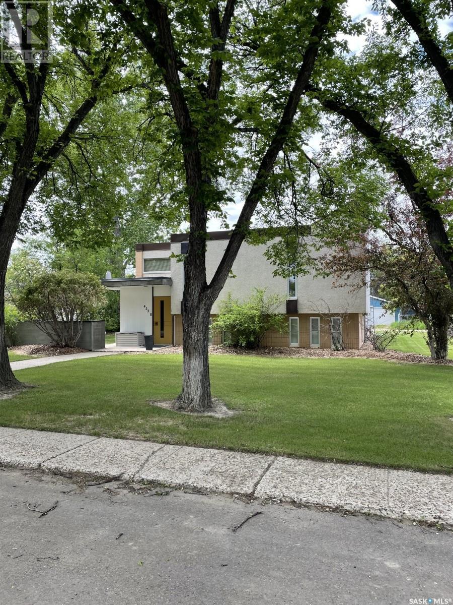 433 3rd Street E, Shaunavon, Saskatchewan  S0N 2M0 - Photo 31 - SK010705