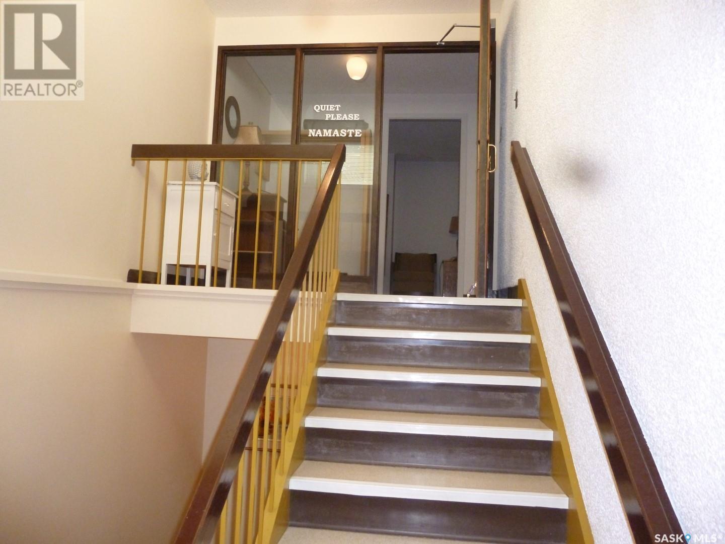 433 3rd Street E, Shaunavon, Saskatchewan  S0N 2M0 - Photo 33 - SK010705