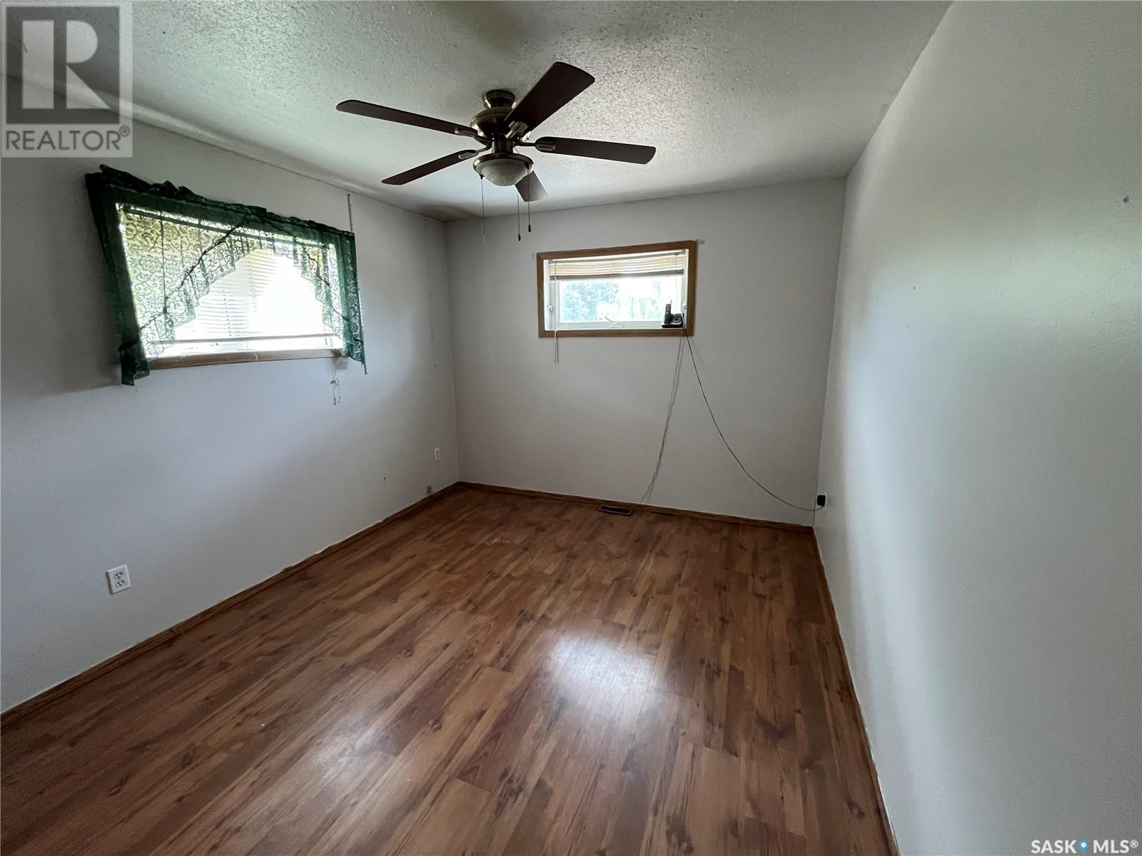 108 1st Avenue W, Lintlaw, Saskatchewan  S0A 2H0 - Photo 23 - SK010559
