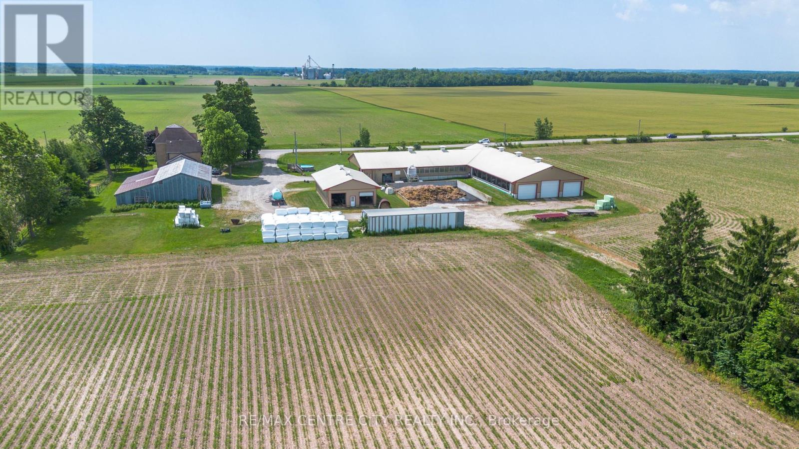 47200 Mapleton Line, Malahide, Ontario  N5H 2R6 - Photo 3 - X12142871