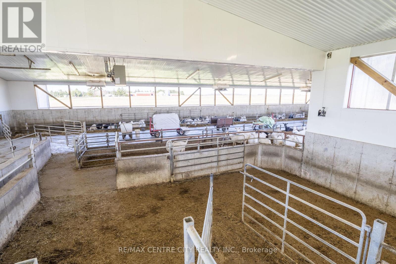 47200 Mapleton Line, Malahide, Ontario  N5H 2R6 - Photo 27 - X12142871