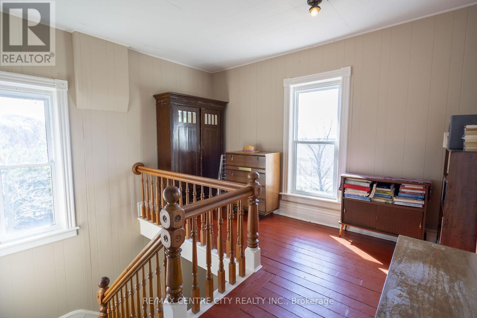 47200 Mapleton Line, Malahide, Ontario  N5H 2R6 - Photo 38 - X12142871