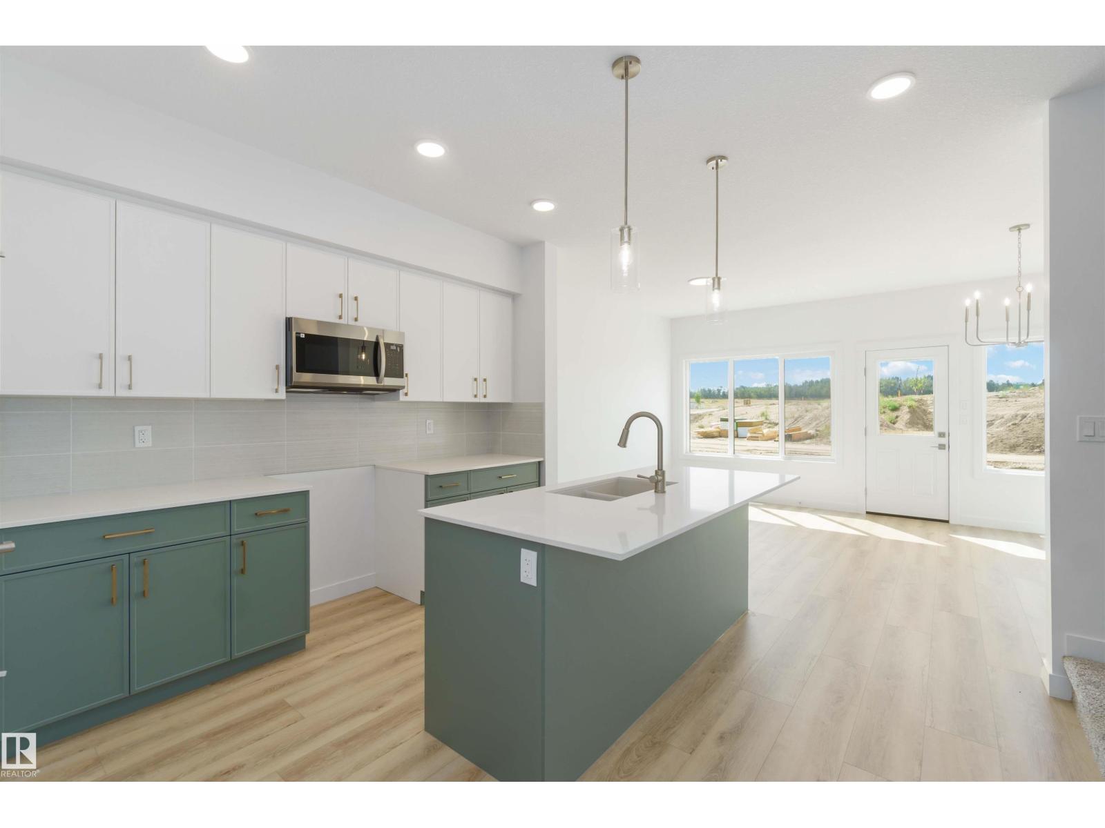Property at 4586 Warbler LO NW image 5
