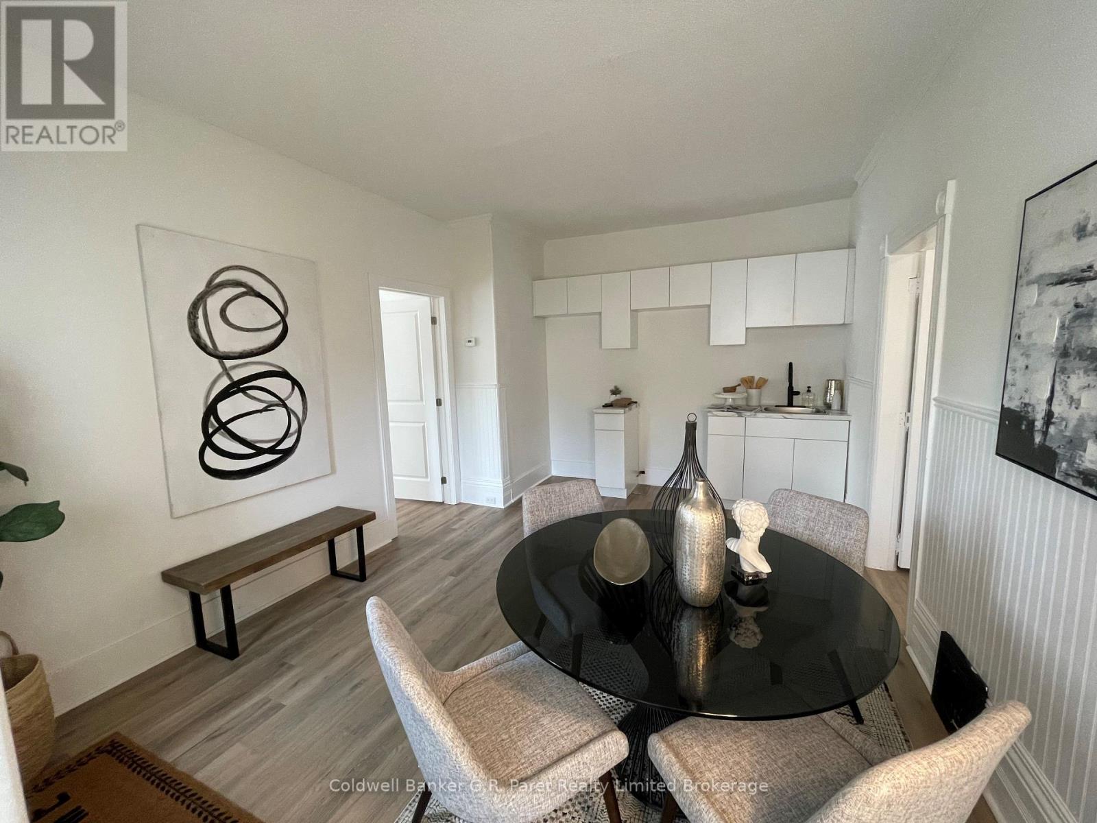 Unit B - 89 Church Street W, Norfolk (Delhi), Ontario  N4B 1V9 - Photo 2 - X12244480