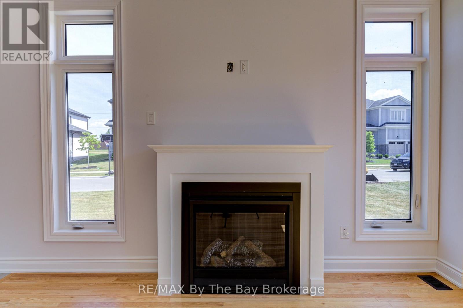 2 Autumn Drive, Wasaga Beach, Ontario  L9Z 0K7 - Photo 24 - S12244504