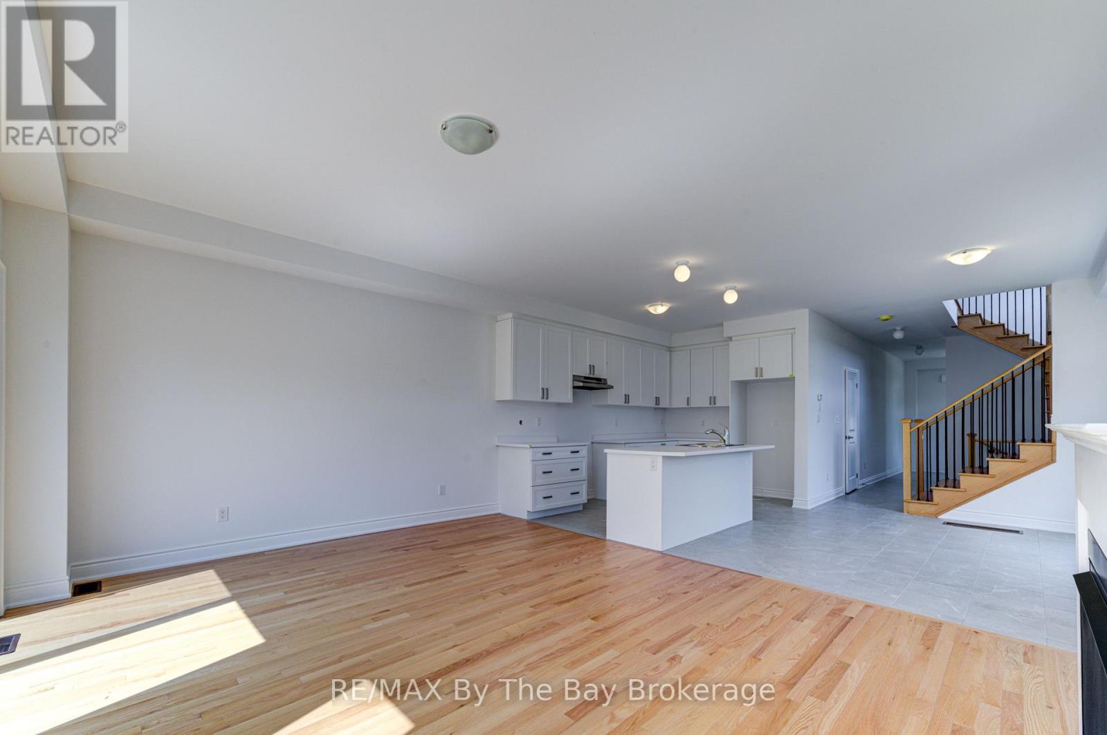 2 Autumn Drive, Wasaga Beach, Ontario  L9Z 0K7 - Photo 26 - S12244504