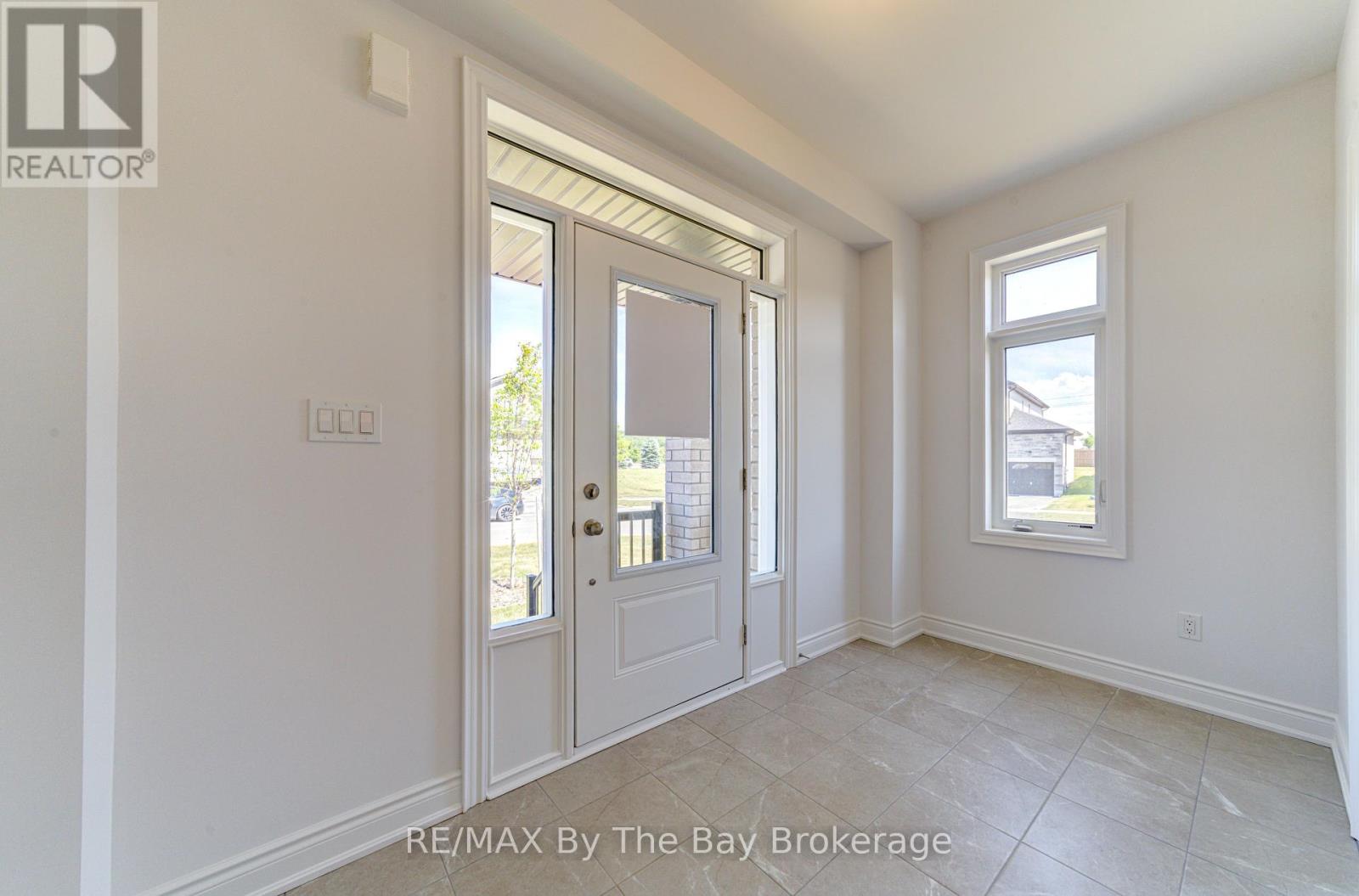 Property at 2 AUTUMN DRIVE image 4