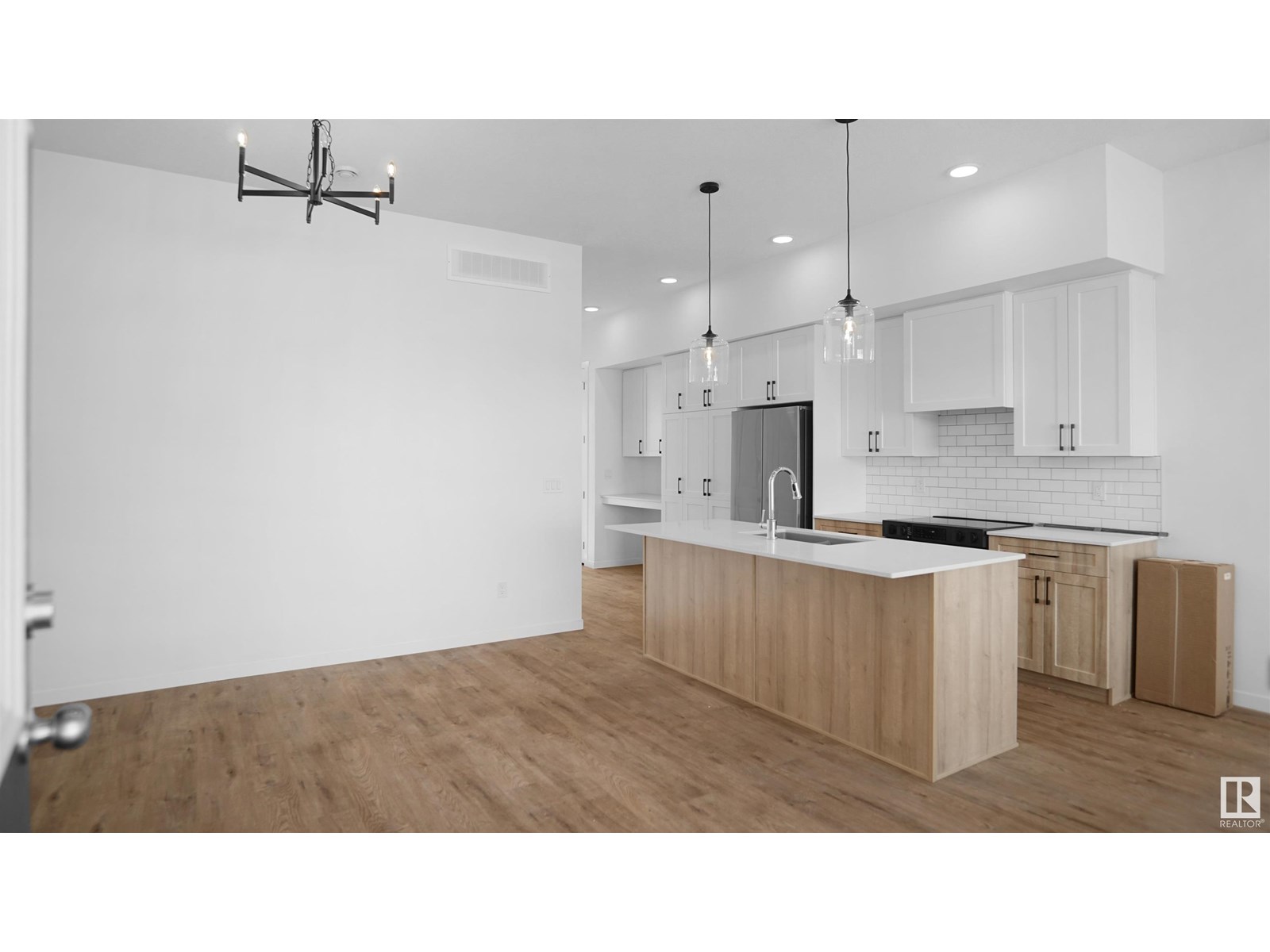 20605 42 Av Nw, Edmonton, Alberta  T6M 0R8 - Photo 5 - E4444204