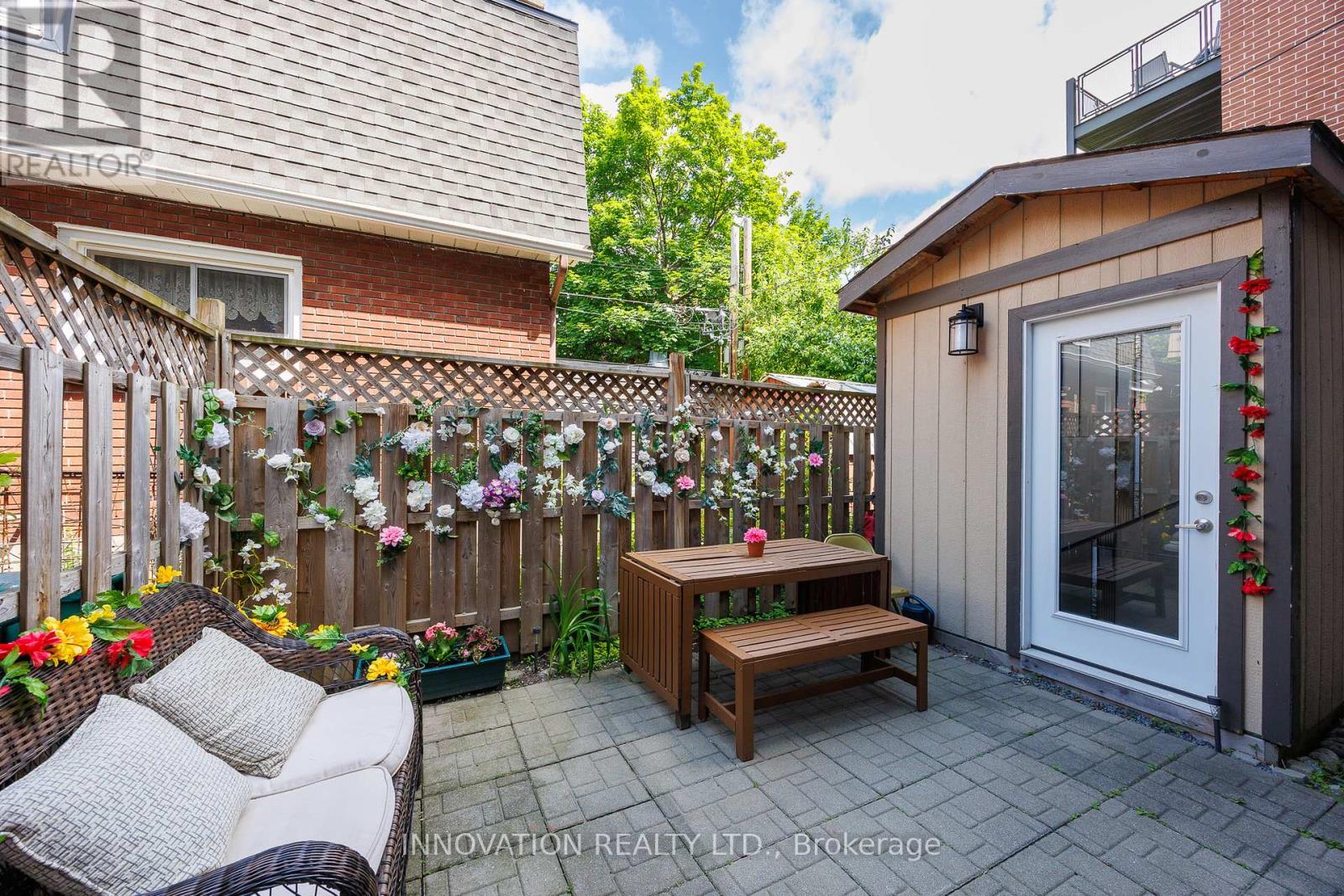 Property at 465 MCLEOD STREET image 5