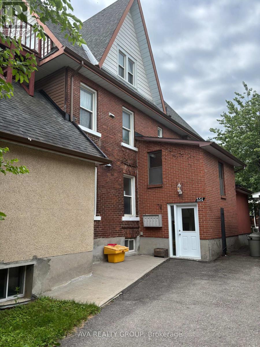 Property at 554 HIGHCROFT AVENUE image 5