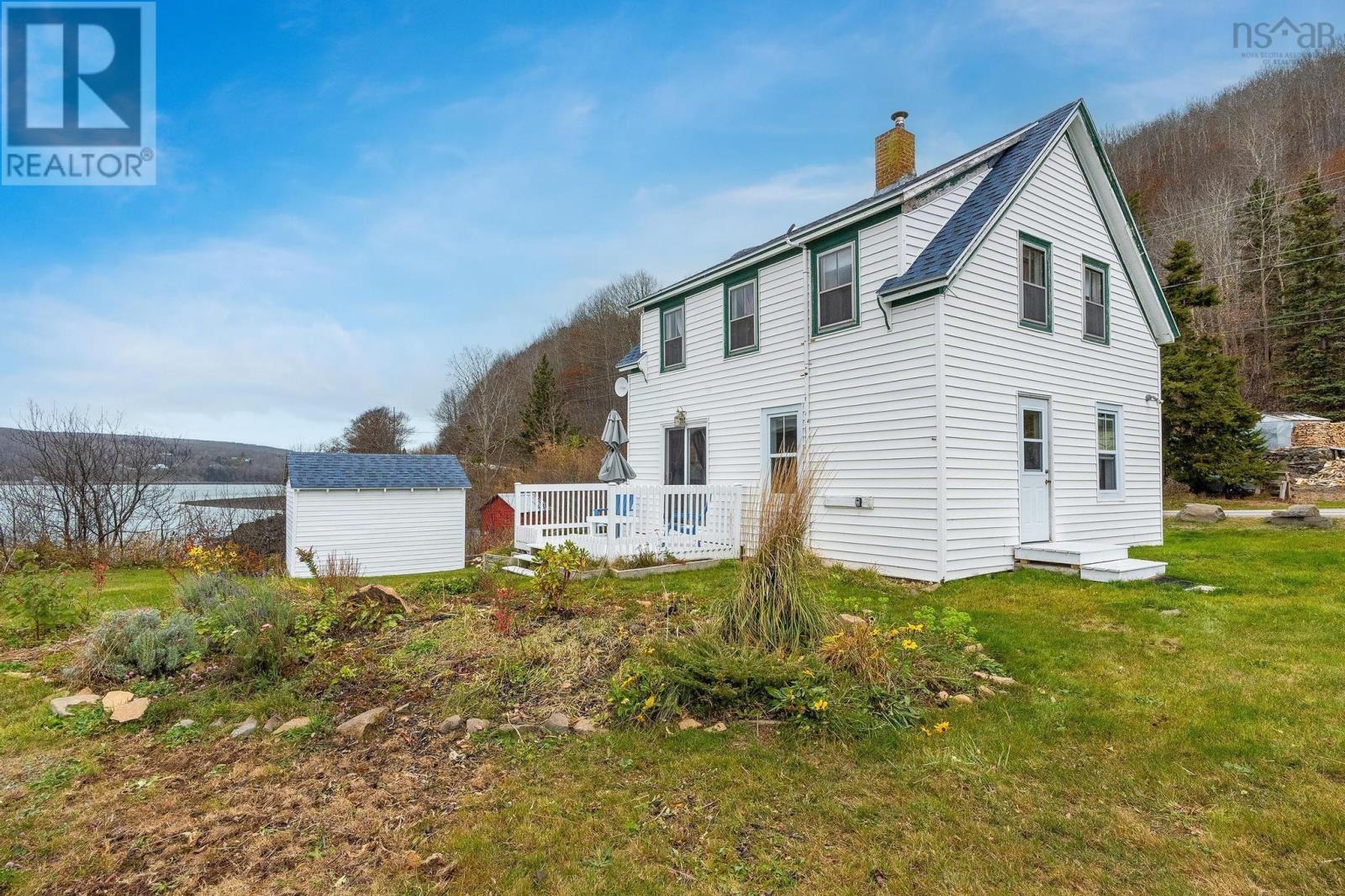 958 Granville Road, Victoria Beach, Nova Scotia  B0S 1K0 - Photo 2 - 202507986