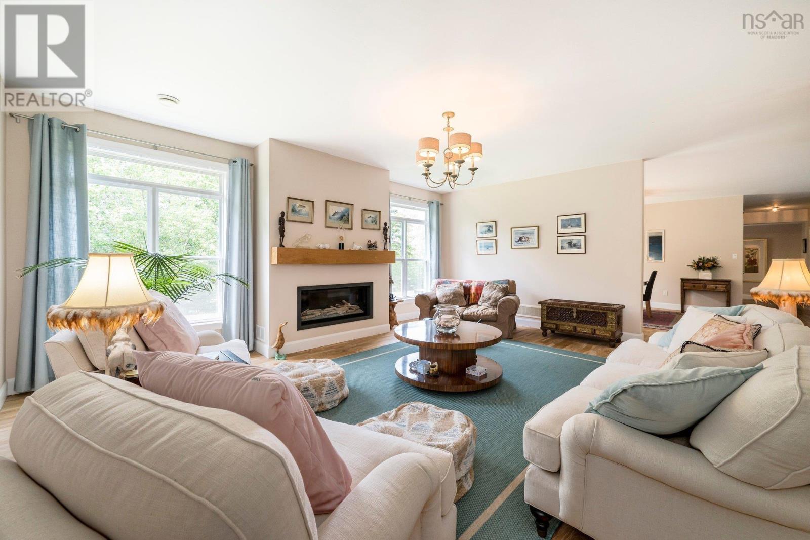 Property at 327 Birch Bear Run image 4